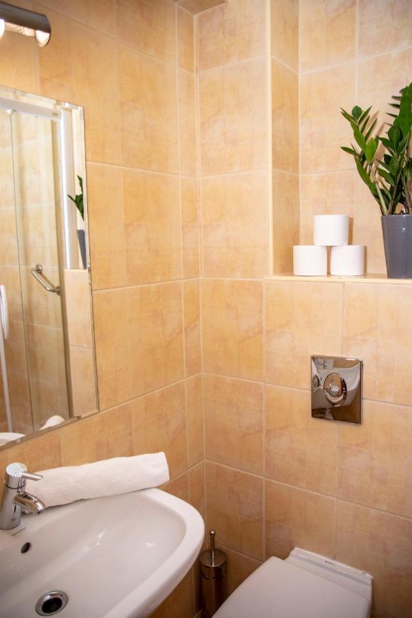Weranda Rooms Tychy Dış mekan fotoğraf